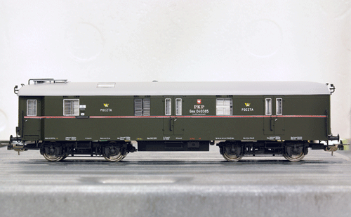 Wagon pocztowy Gmx (Piko 95954)