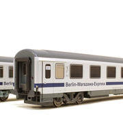 Wagon osobowy 2 kl Berlin-Warszawa-Express Bmnouz (ACME 55042)