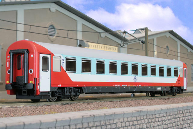 Wagon osobowy 2 kl Intercity Bdmnu (ACME 52711)