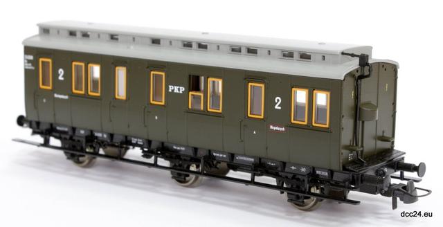 Wagon osobowy 2 kl By (Roco 45763)